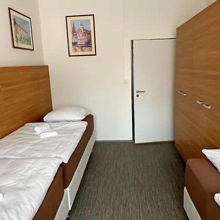Gato Stara Role Apartment *